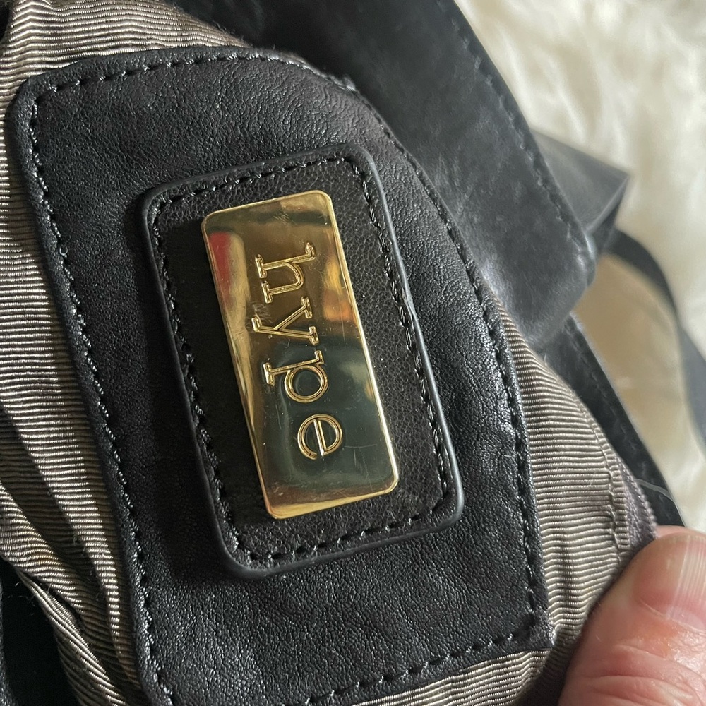 Hype Leather Black and Gold Shoulder Bag with Elegant Design